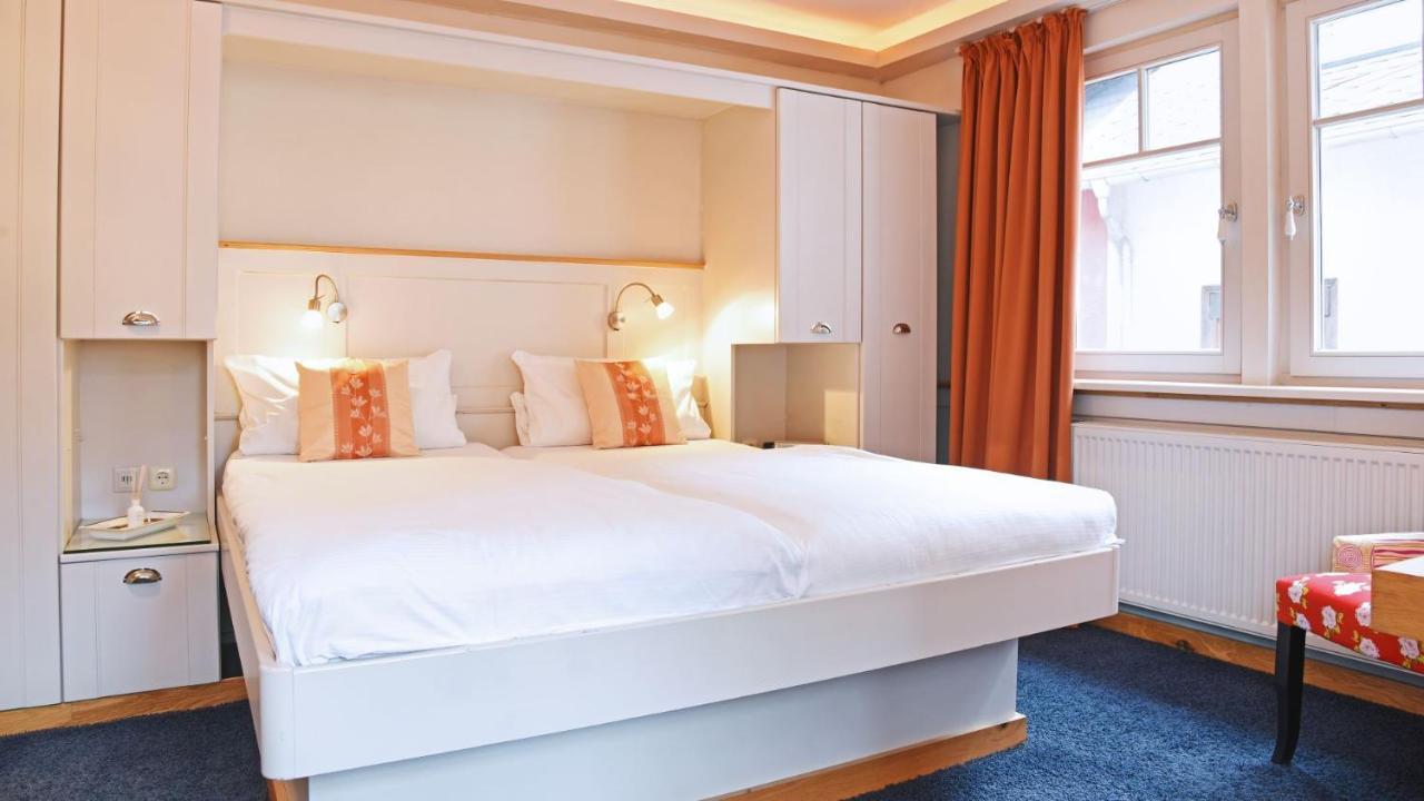 Rhein Hotel Бахарах Екстериор снимка
